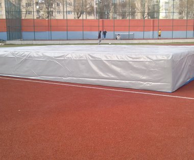 Yüksek Atlama Minderi